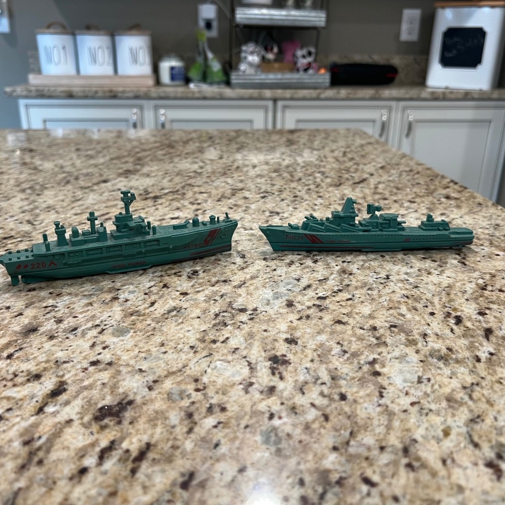 Vintage Military Toy Naval Ships Set of 2 Green Plastic Patrol Boat Destroyer